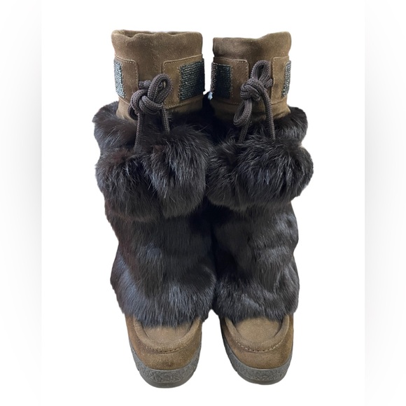 Coach Maryann Size 8B Brown Suede/Beaded/Rabbit Fur Winter Boots - Picture 2 of 6